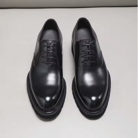 Yan Shoes